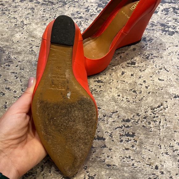 Fendi platform shoes size 36 - Picture 3 of 3